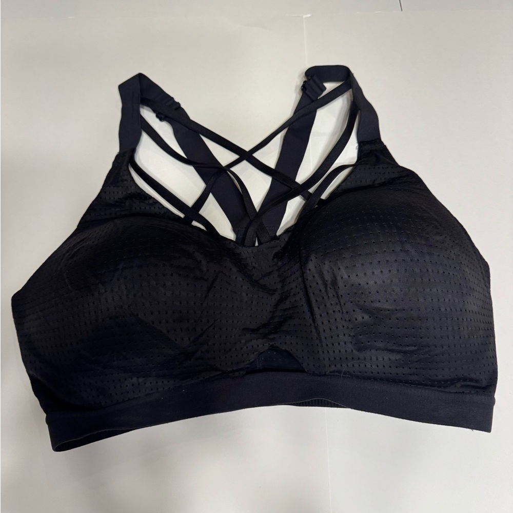 Victoria Secret Sport Women's Black Strappy Bra